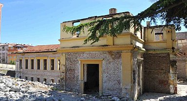 121 yıllık hastane binası restore ediliyor