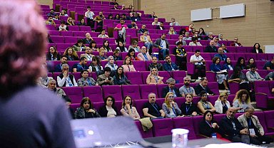 122 kurum ve kuruluştan katılımcılar yabancı dil eğitimi için bir araya geldi