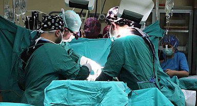 5 yıldır karaciğer bekleyen hasta nakille hayata tutundu