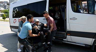 95 yaşındaki Sabri dede oy kullandı