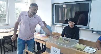 Adıyaman'da, oy kullanımı başladı