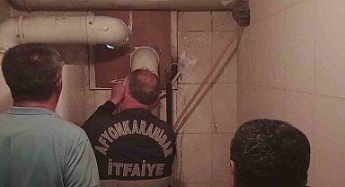 AK Parti il binasında kedi kurtarma operasyonu