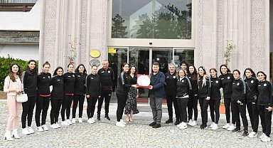 Aksaray'da çifte şampiyonluk sevinci yaşanıyor