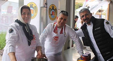 Alanya'nın tescilli lezzeti gülüklü çorba Ankara sofralarına taşındı