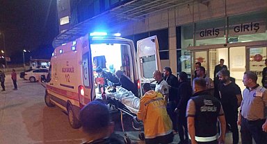 Alkollü mekanda husumetlisini silahla ağır yaraladı