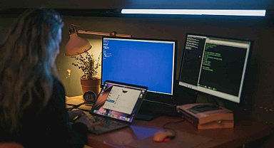 Almanya 'beyaz yaka'yı Türkiye'de arıyor