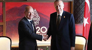 Almanya Başbakanı Scholz, Cumhurbaşkanı Erdoğan'ı Almanya'ya davet etti