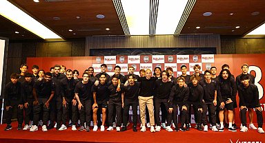 Andres Iniesta, Vissel Kobe'den ayrılıyor