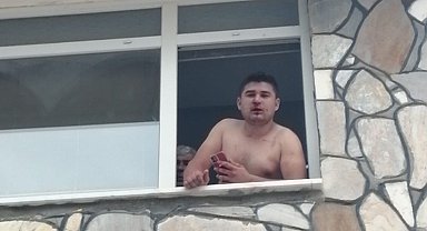 Antalya Büyükşehir Belediyesi çalışanının "oy kullanmadığı ve fotoğrafla belgelemediği için darbedildiği" iddiası