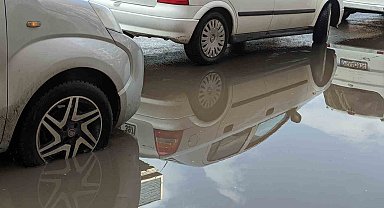 Ardahan'da sağanak ve dolu hayatı olumsuz etkiledi