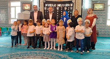 Aydın'da 4-6 yaş öğrencileri Kur'an'a geçmenin sevincini yaşadı