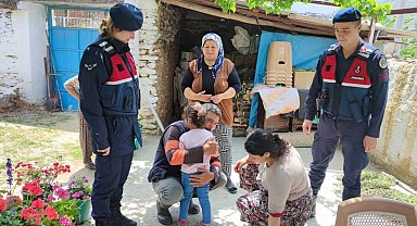 Aydın'da jandarma ekipleri şehit ailelerini yalnız bırakmıyor