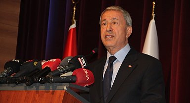 Bakan Akar: "Artık cin şişeden çıktı dönüşü yok"