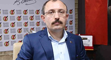 Bakan Muş'tan otomobil bayilerine ceza açıklaması: "Liste fiyatı üzerinde fiyat talep etmişler"