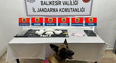 Bandırma'da uyuşturucu operasyonunda 4 kişi yakalandı