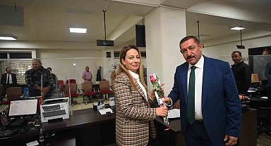 Başkan Vidinlioğlu, belediye personelinin Anneler Günü'nü kutladı