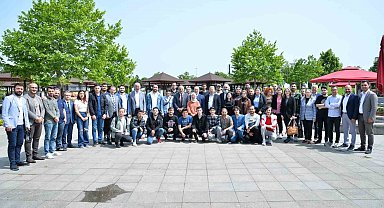 Başkan Zorluoğlu'ndan Teknofest yarışmacılarına destek sözü