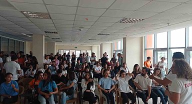 Batman'da düzenlenen yüzme hakemliği kursuna 153 kişi katıldı