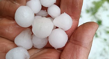 Batman'da sağanak yağış ve dolu etkili oldu