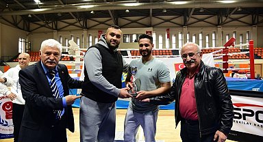 BAÜN'lü sporculardan büyük başarı