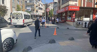 Bayrampaşa'da feci kaza kamerada: Yaşlı kadın hafriyat kamyonunun altında kaldı