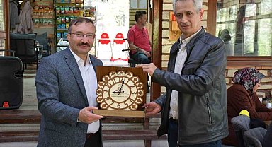 Belediye Başkanı Doğan, emekli olan personel ve aileleriyle kahvaltıda bir araya geldi