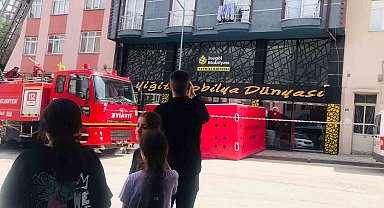 Bilecik'te intihara teşebbüs eden şahsı görenler hemen canlı yayın açtı