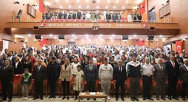 Burdur'da özel öğrencilerden özel gösteriler