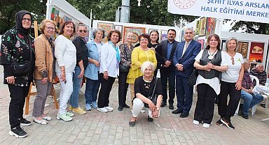 Burhaniye'de minyatür sergisi ilgi gördü