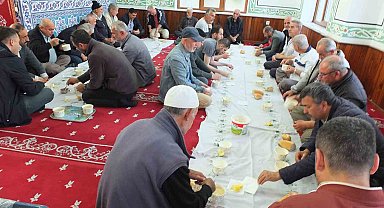 Burhaniye'de Sabah Namazı buluşmaları devam ediyor