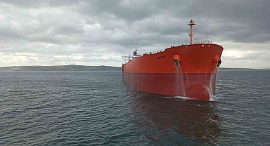 Çanakkale Boğazı'nda boş tanker makine arızası yaptı