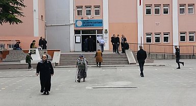 Çankırı'da 2. tur için oy verme işlemi başladı