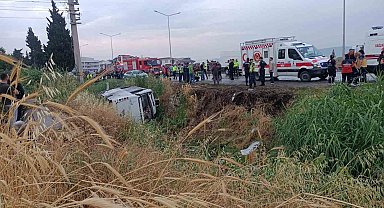 Cezaevi nakil aracı şarampole devrildi: 10 yaralı