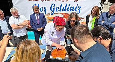 Çorum'un damak çatlatan lezzetleri görücüye çıktı