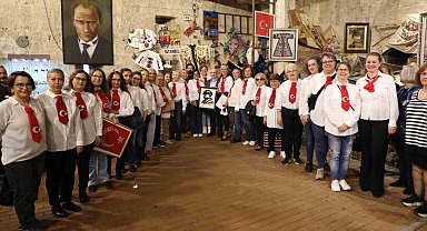 Cumhuriyetin 100'üncü yılında "Yüzde Yüz Sanat" sergisi açıldı