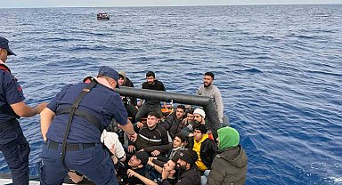 Dalaman'da 46 düzensiz göçmen kurtarıldı