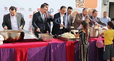 Depremzedeler 'Türk Mutfağı Haftası'nda Diyarbakır yemeklerini tattı