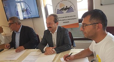 Develililer Derneği'nde İsmail Arslan güven tazeledi