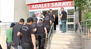 Diyarbakır'da 1'i asker 5 kişinin yaralandığı kavgada 11 kişi tutuklandı