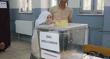 Diyarbakır'da Cumhurbaşkanlığı 2. tur seçimi için oy kullanma işlemi başladı