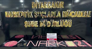 Diyarbakır'da kedi kumu içerisine gizlenmiş uyuşturucu ele geçirildi