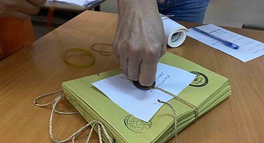 Diyarbakır'da sandıklar kapandı oy sayımı başladı