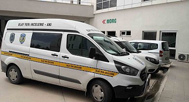 Doktorun 7. kattaki dairesinin balkonundan atlayan hemşire hayatını kaybetti