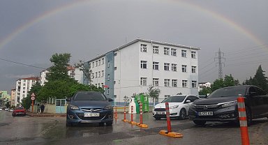 Edirne'de gökkuşağı hayran bıraktı