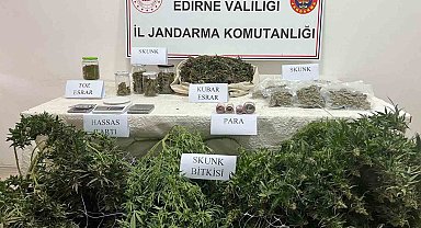 Edirne'de uyuşturucu operasyonu: 3 gözaltı