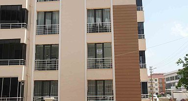 Elazığ'da konutlarda kiralık yazısının yerini 'kiralık değildir' yazısı aldı