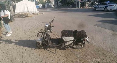 Elektrikli bisiklet park halindeki kamyona çarptı: 1 yaralı