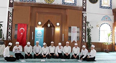 En güzel hutbeyi okumak için yarıştılar