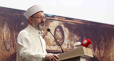 Erbaş: "Hac organizasyonunda Türkiye olarak her zaman en iyi olmanın gayreti içerisindeyiz"