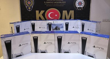 Erzincan'da 9 adet kaçak oyun konsolu ele geçirildi